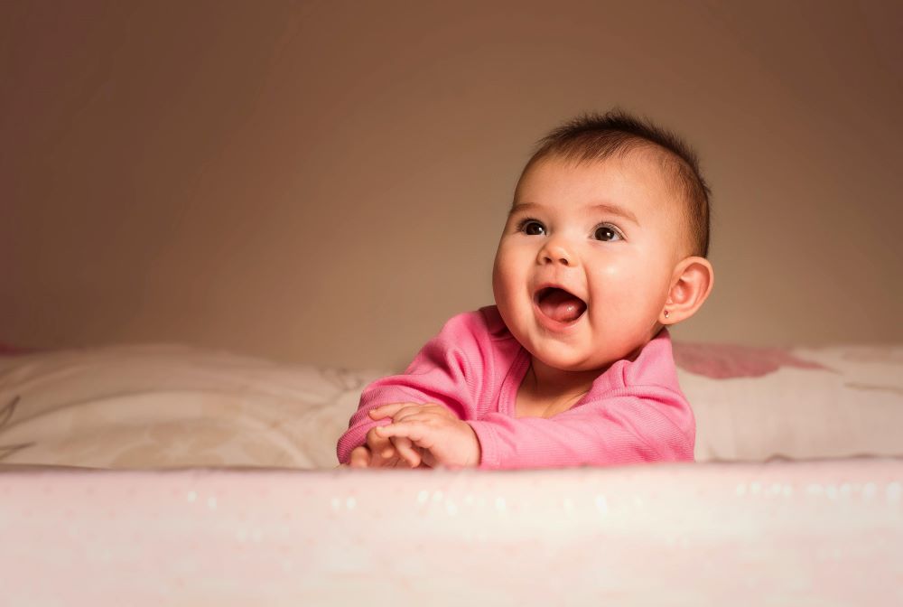 Bebê sorrindo